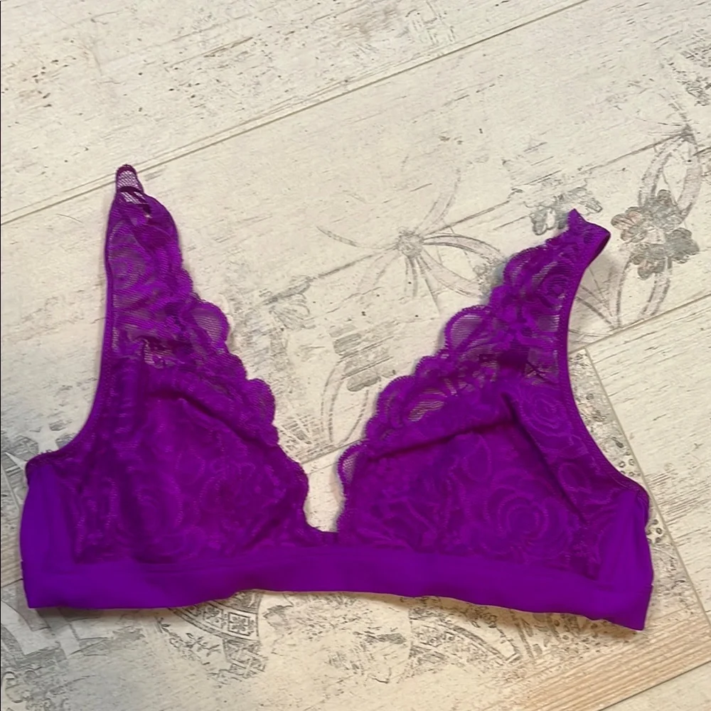 Y2K Pink Victorias Secret Lace Plunge Bralette in Vibrant Purple Size Large